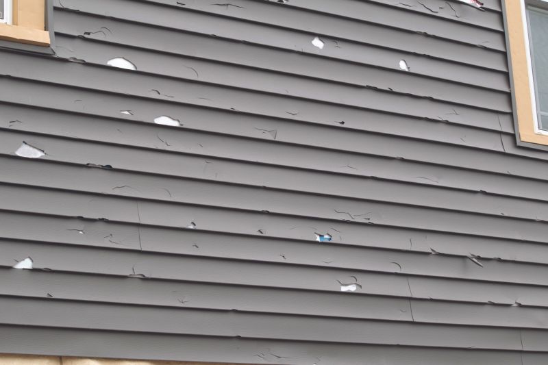 Crack Repair on Vinyl Siding